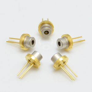 Scharfe Hochleistungs -Einzelmodus 520 nm 135 MW Grüne Laserdiode （GH0521DE2G）
