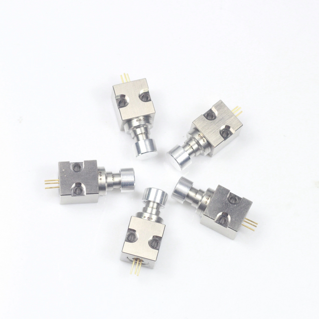 Hochleistungs 435 Nm 6W Blaufaser gekoppeltes Laserdiodenmodul zur Zahnbehandlung