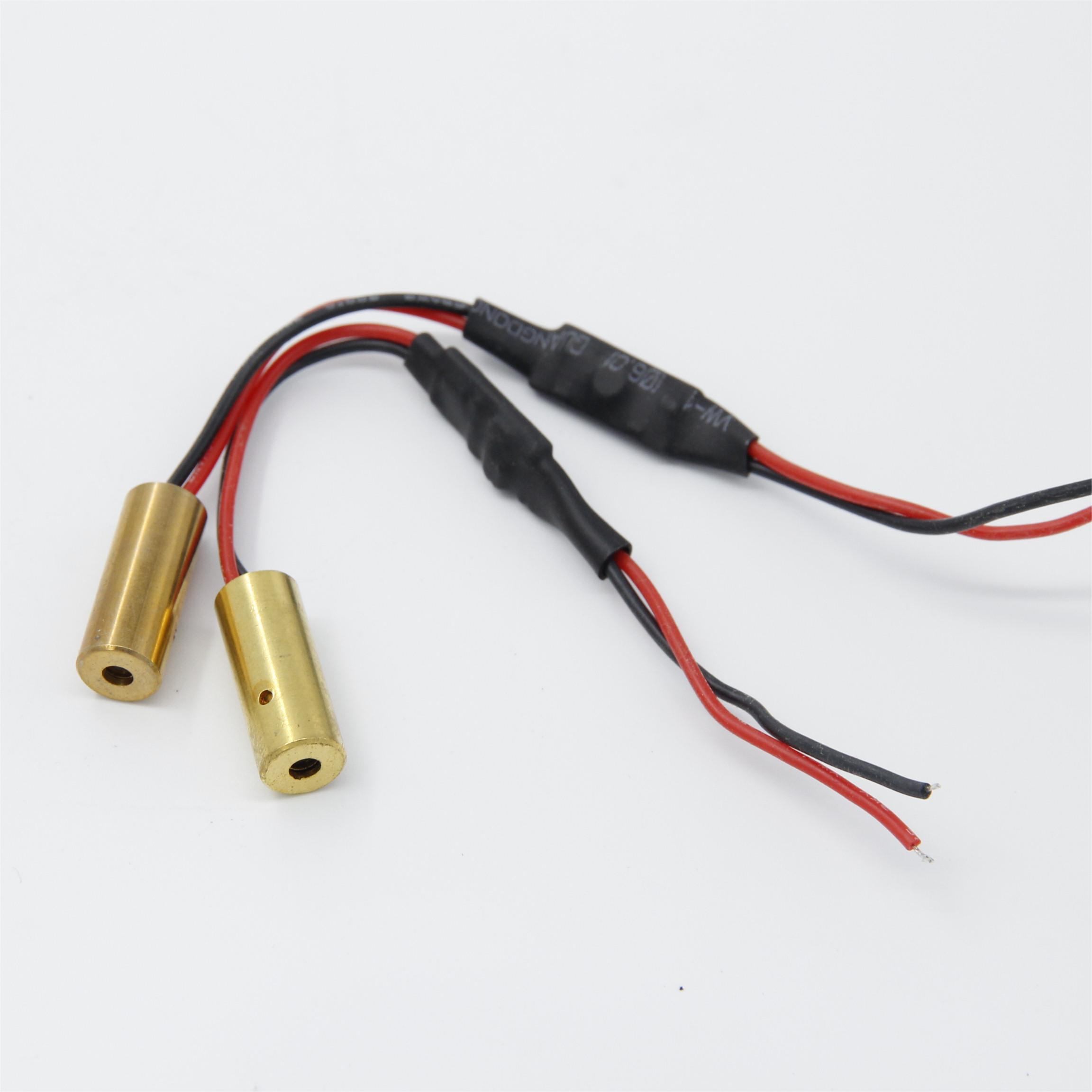 D8mm Mini -Größe 520 nm 5 MW grünem Punktstrahllasermodul für Laser stärker
