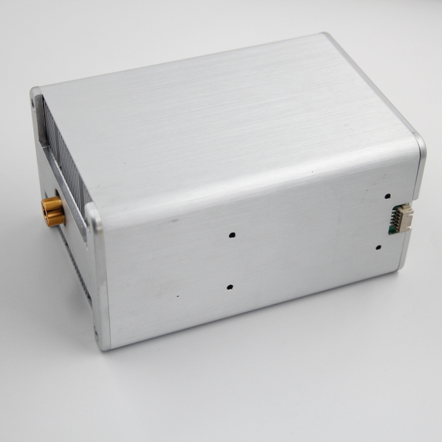 Hochleistung 435nm 80W Blaues Lasermodul mit Luftkühler für Laserkramer