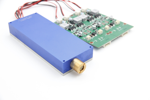 80W optische Leistung 435nm 80W Blau Laserdiodenmodul für CNC -Schneidergrößermaschine